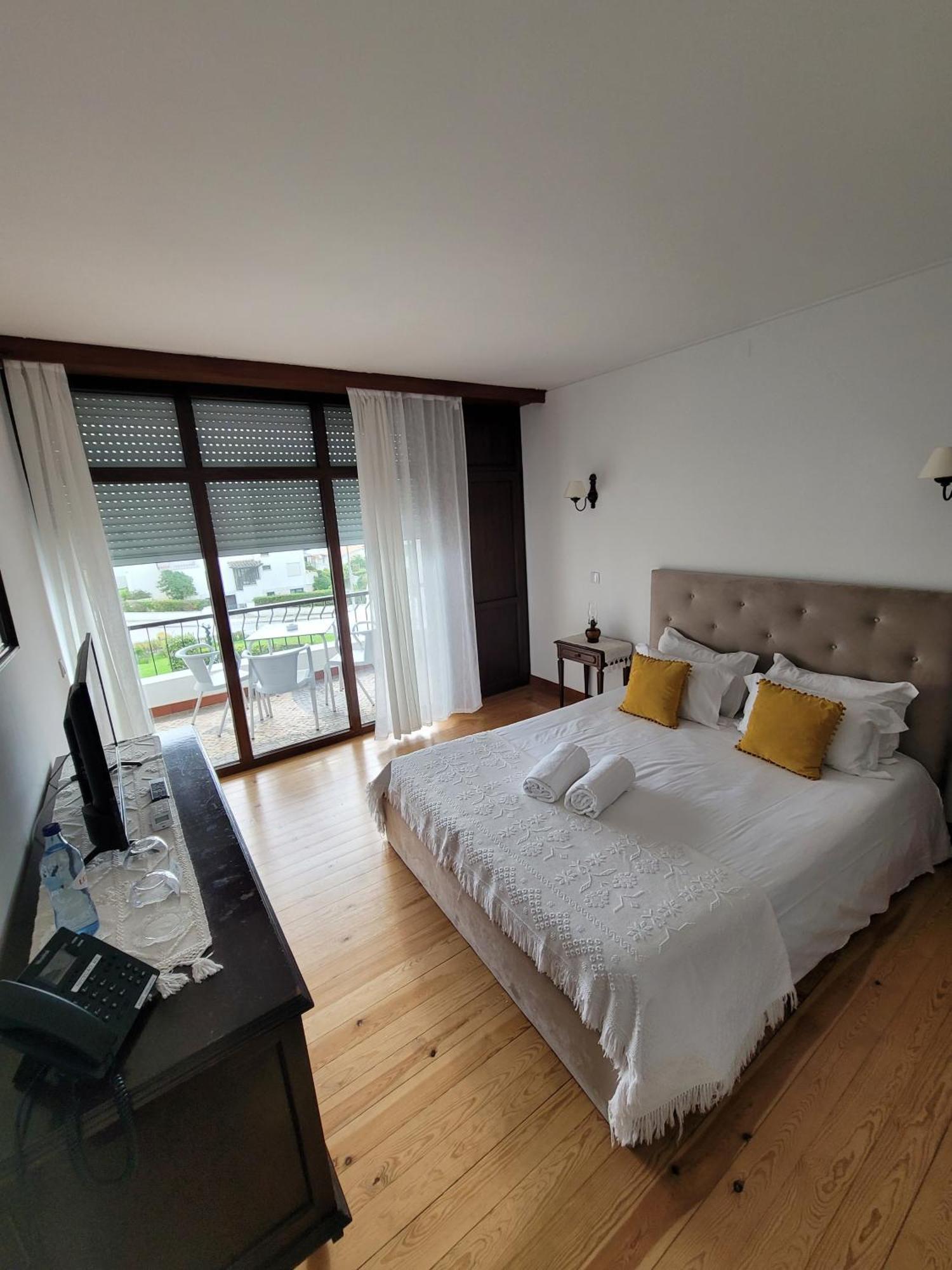 Boutique Inn & Restaurant - Casa Dos Suecos Figueira da Foz Kültér fotó